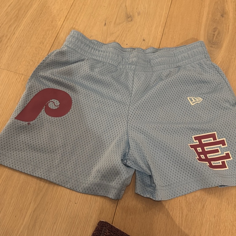 Eric Emanuel Ee Basic Short Philadelphia Phillies - image 2